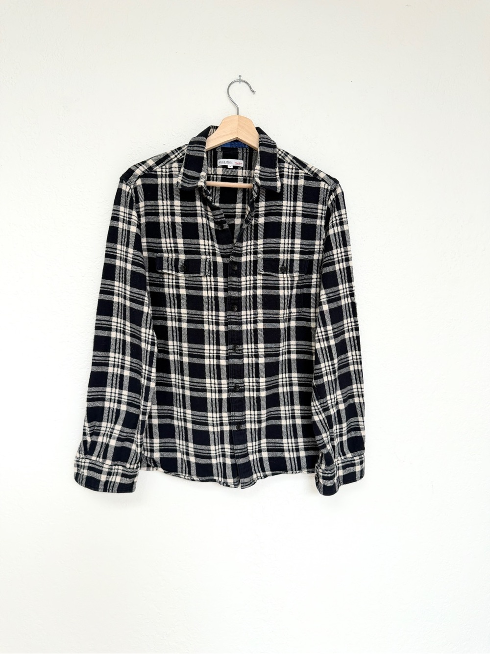 ALEX MILL black and white plaid flannel long sleeve button down shirt / size M